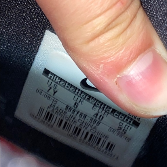 Lebron 13s - Picture 5 of 5